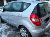 Gebraucht Mercedes A160 100 PS (73 kW) 2012 Silber Van / Kleinbus