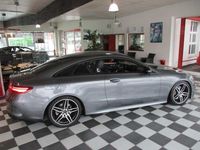 Gebraucht Mercedes E300 AMG line 245 PS (180 kW) 2018 Selenitgrau metallic (metallic) Coupé