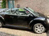 Gebraucht VW New Beetle Highline 116 PS (85 kW) 2004 Schwarz Kleinwagen