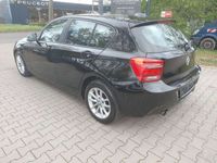 gebraucht BMW 114 i KLIMA 8*BEREIFT PDC SHZ TÜV 1/25 SCHECKHEFT