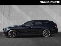 Neu BMW 540 Performance 303 PS (222 kW) 2026 Saphirschwarz metallic Kombi