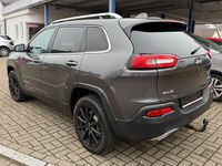 Gebraucht Jeep Cherokee Limited 272 PS (200 kW) 2015 Braun SUV