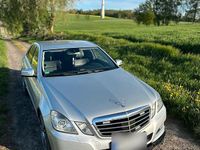 Gebraucht Mercedes E300 204 PS (150 kW) 2010 Grau Kleinwagen