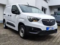 Używany Opel Combo 102 KM (75 kW) 2024 Biały Minivan