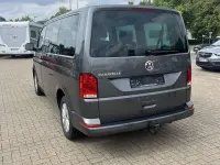 Używany VW Caravelle 150 KM (110 kW) 2020 Szary Van