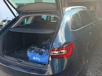 Gebraucht Skoda Superb Style 150 PS (110 kW) 2017 Blau Kombi