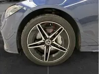 Gebraucht Mercedes C300 197 PS (144 kW) 2024 Blau (sodalithblau) Kombi