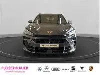 Neu Cupra Terramar 204 PS (150 kW) 2026 Grau (timanfaya grau metallic) SUV