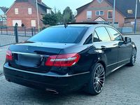 Gebraucht Mercedes E500 387 PS (284 kW) 2010 Schwarz Limousine