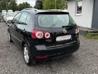 Gebraucht VW Golf VI 105 PS (77 kW) 2011 Schwarz Kleinwagen