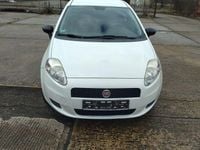 Gebraucht Fiat Punto Pop 69 PS (50 kW) 2011 Weiß Kleinwagen