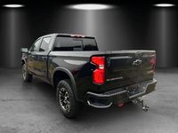Gebraucht Chevrolet Silverado 426 PS (313 kW) 2024 Schwarz SUV