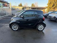 Gebraucht Smart ForTwo Coupé 60 kW (82 PS) 2022 Schwarz Kleinwagen