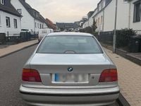 Gebraucht BMW 520 150 PS (110 kW) 1999 Silber Limousine