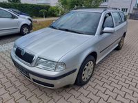 Gebraucht Skoda Octavia Ambiente 101 PS (74 kW) 2005 Diamantsilber met. Kombi