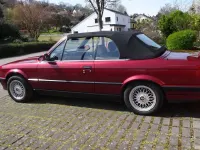Gebraucht BMW 325 171 PS (125 kW) 1991 Rot Cabrio
