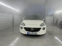 Gebraucht Opel Adam 74 PS (54 kW) 2017 Weiß Kleinwagen