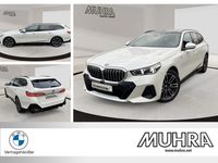 Gebraucht BMW 520 M Sport 208 PS (152 kW) 2025 Mineralweiss Kombi
