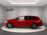 Gebraucht VW Golf VIII Move 131 PS (96 kW) 2023 Kings red (rot) Kombi
