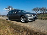 Gebraucht BMW 330 Performance 245 PS (180 kW) 2012 Silber Limousine