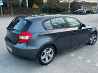Gebraucht BMW 118 129 PS (94 kW) 2005 Grau Kleinwagen