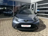 Neu Toyota Aygo X 72 PS (52 kW) 2025 Celestite grey metallic/ dach SUV