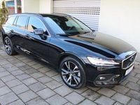 Gebraucht Volvo V60 Core 197 PS (144 kW) 2025 Onyxblack Kombi