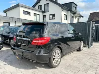 Gebraucht Mercedes B220 170 PS (125 kW) 2013 Schwarz Kleinwagen