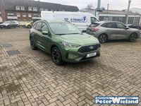 Neu Ford Kuga ST-Line 242 PS (177 kW) 2025 Bursting green SUV