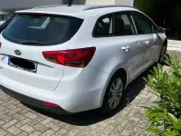 Gebraucht Kia Ceed Sportswagon Attract 99 PS (72 kW) 2013 Weiß Kombi