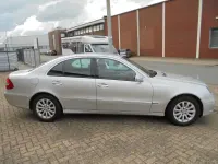 Gebraucht Mercedes E200 Elegance 184 PS (135 kW) 2009 Silber Limousine