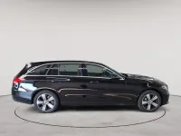 Gebraucht Mercedes C300e 204 PS (150 kW) 2023 Schwarz Limousine