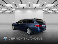 Gebraucht BMW 530 286 PS (210 kW) 2023 Blau Kombi