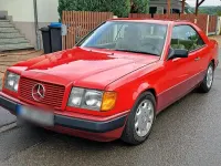 Gebraucht Mercedes 230 132 PS (97 kW) 1988 Rot Coupé