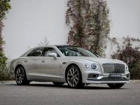 Gebraucht Bentley Flying Spur 635 PS (467 kW) 2023 Beige Limousine