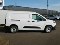 Neu Fiat Doblò 131 PS (96 kW) 2025 Weiß Van / Kleinbus