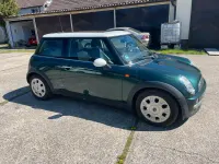 Usata Mini Cooper 116 CV (85 kW) 2003 Verde Utilitaria