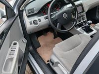 Gebraucht VW Passat Highline 116 PS (85 kW) 2006 Silber Limousine