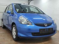 Gebraucht Honda Jazz Cool 77 PS (56 kW) 2006 Vivid blue p. Kleinwagen