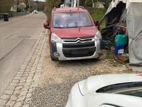 Used Citroën Berlingo 2009 Red Minivan