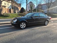 Gebraucht Mercedes E220 150 PS (110 kW) 2005 Schwarz Limousine