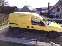 Gebraucht Opel Combo 101 PS (74 kW) 2009 Gelb Van / Kleinbus