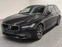 Second-hand Volvo V90 Momentum 254 CP (186 kW) 2020 Negru Break