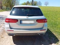 Gebraucht Mercedes E220 194 PS (142 kW) 2018 Silber Kombi