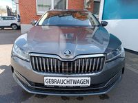 Gebraucht Skoda Superb Style 150 PS (110 kW) 2023 Grau Kombi