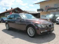 Gebraucht BMW 320 Sport Line 190 PS (139 kW) 2016 Rot Limousine
