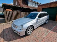 Gebraucht Mercedes C220 Elegance 150 PS (110 kW) 2006 Silber Kombi