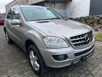 Gebraucht Mercedes ML320 224 PS (164 kW) 2006 Silber SUV