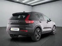 Gebraucht Volvo XC40 Plus 163 PS (119 kW) 2025 Schwarz SUV