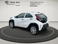 Gebraucht Toyota Aygo X Basis 72 PS (52 kW) 2022 Schneeweiß SUV
